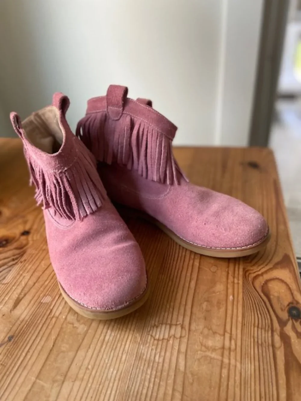 Elephantito Pink Suede Fringe Boots Girls 6